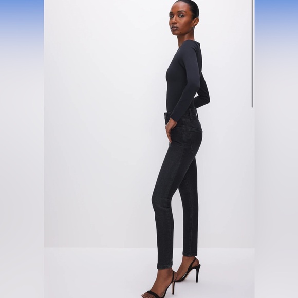 New with tags | Good American Good Petite Skinny Jeans | Black | 10/30 P - Picture 3 of 12